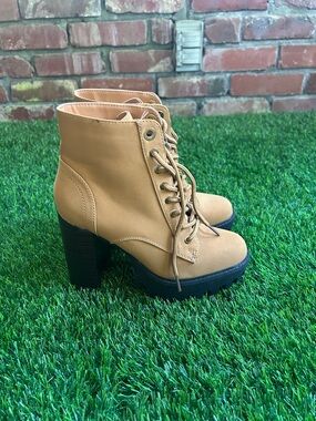 Tan Lace-Up Block Heel Ankle Boots - Women